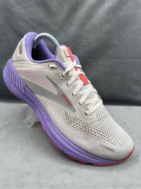 Brooks Adrenaline GTS 22 Running Shoes Women’s Size 10 White Coral Purple